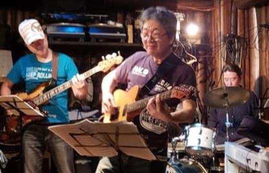 Bar aLiveライブ予定