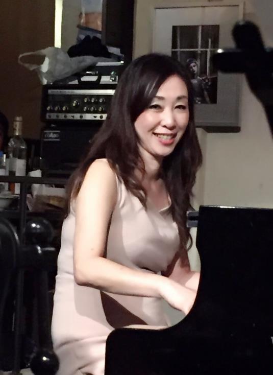 New COMBOライブ予定