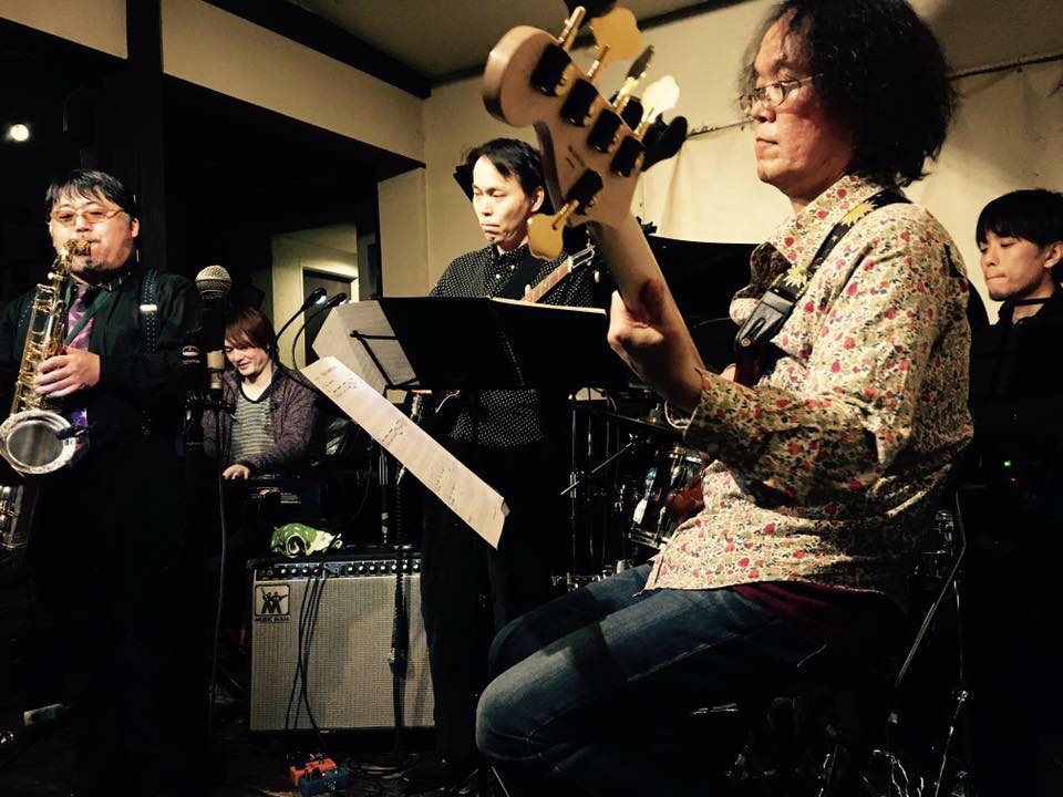 New COMBOライブ予定