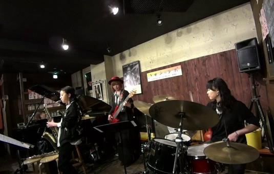 ライブ居酒屋　キンのツボライブ予定