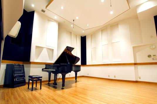 PIANO STUDIO NOAH gˎX