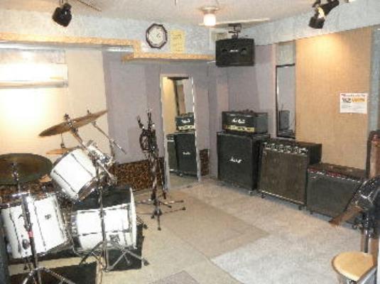 STUDIOモンキーダンス