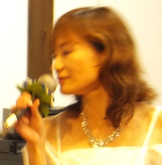 小島寿沙子
